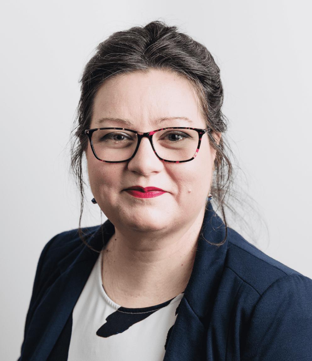 INTERIM Dr Nia D Thomas
